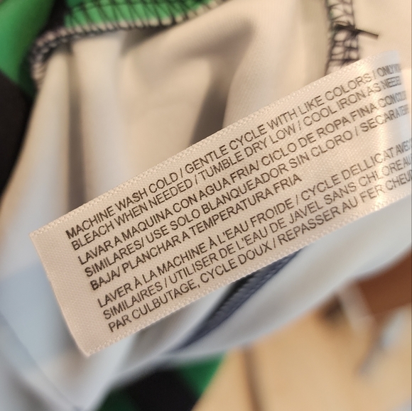 NWT Eloquii green blue stripe pullon stretch pencil skirt. Back zip slit. Sz 16. - Picture 16 of 16